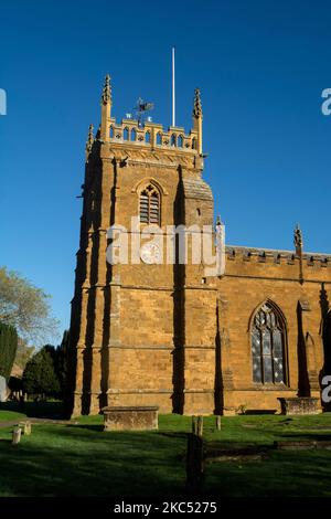 St. Peter`s Church, KIneton, Warwickshire, England, UK Stock Photo